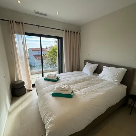 Apartment M