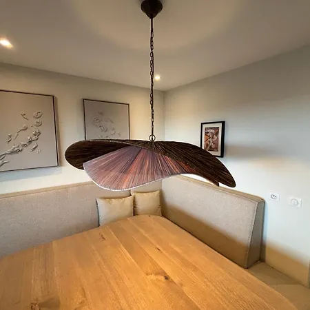 Apartment M